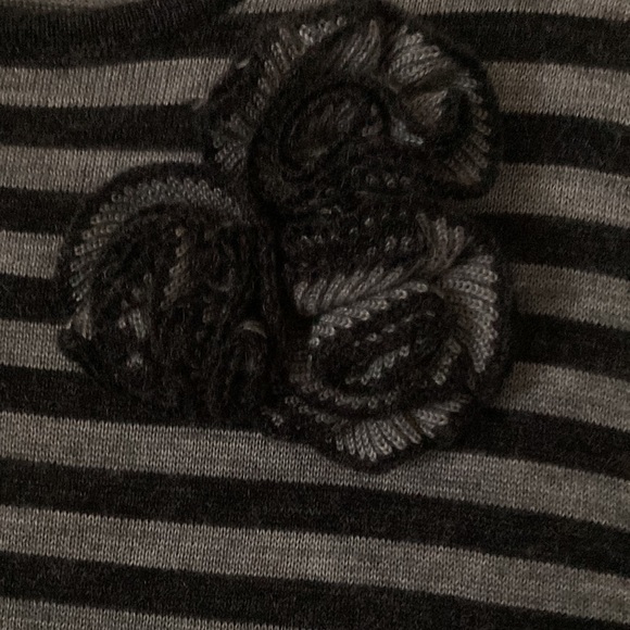 Stunning Derhy Sweater dress purchased in Paris. Grey and black. So sassy. - Picture 4 of 7